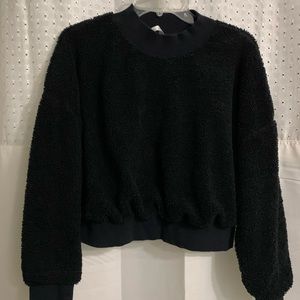 Fabletics Malia polar fleece pullover cropped sweatshirt - SOLD